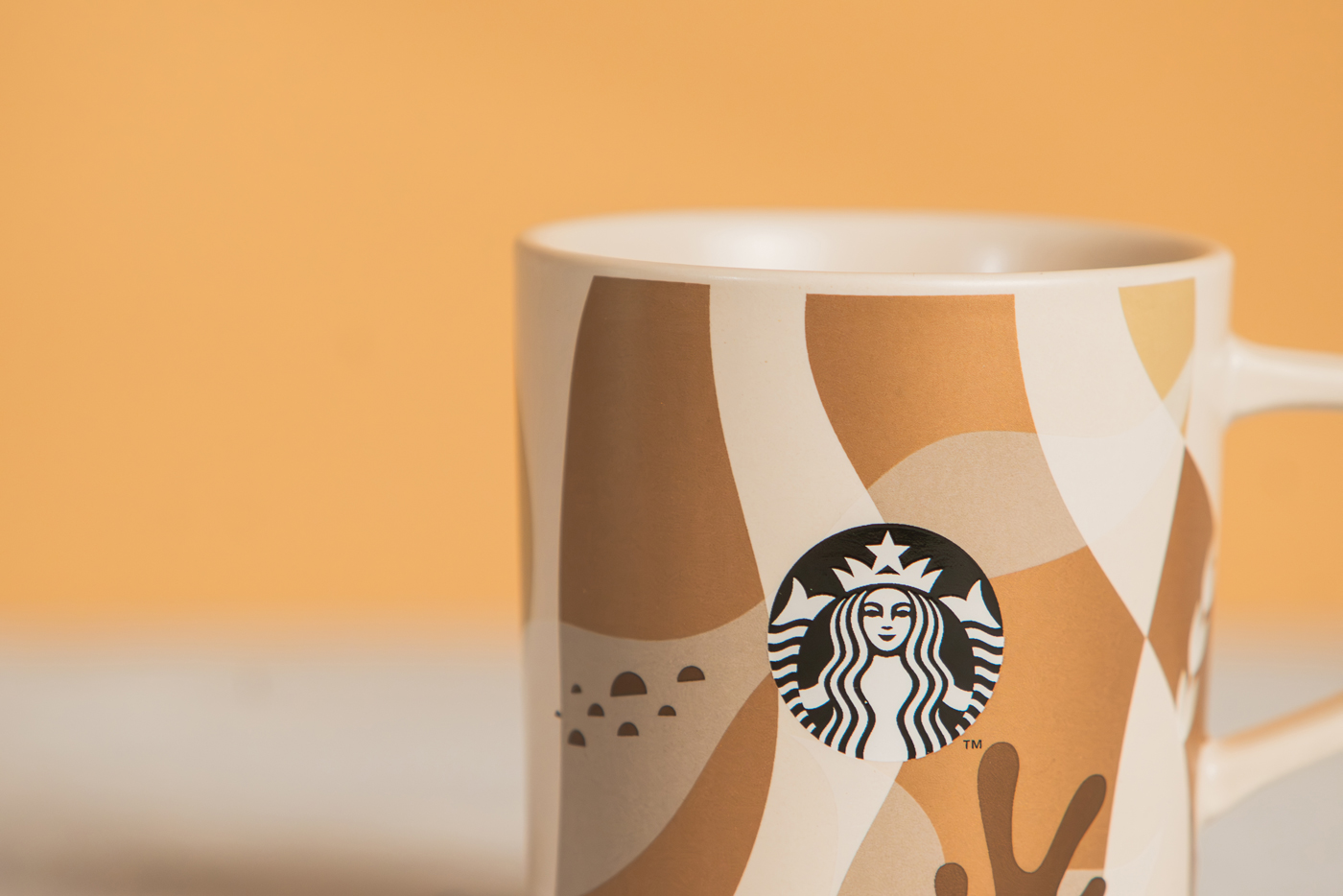 Sandstone Mug with Pouch Image 2